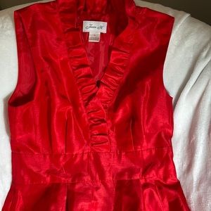 red sleeveless dress